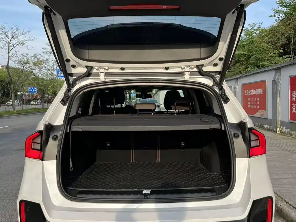 BMW X1 2025 — фото 15