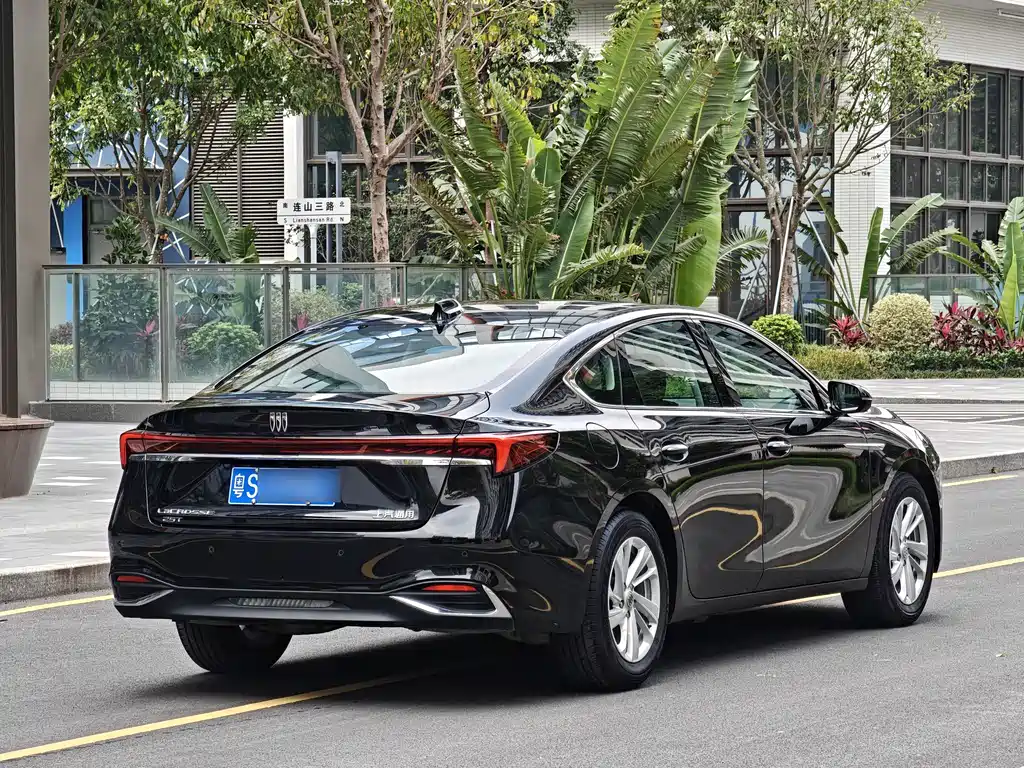 Buick LaCrosse 2024 — фото 10