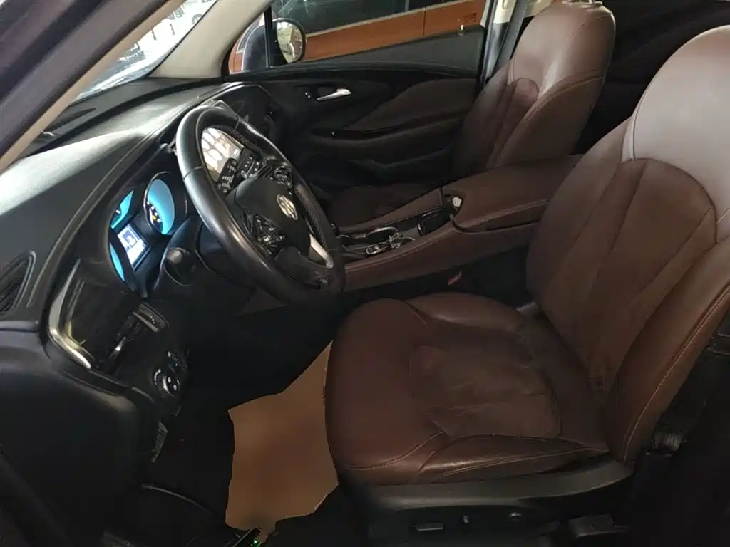 Buick Envision Plus 2017 — фото 15