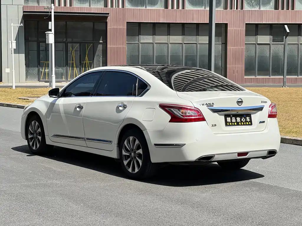 Nissan Teana 2014 — фото 6