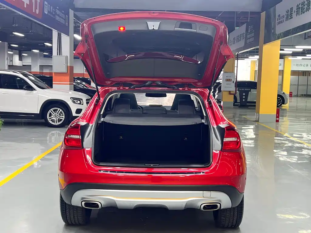 Mercedes-Benz GLA 2016 — фото 26