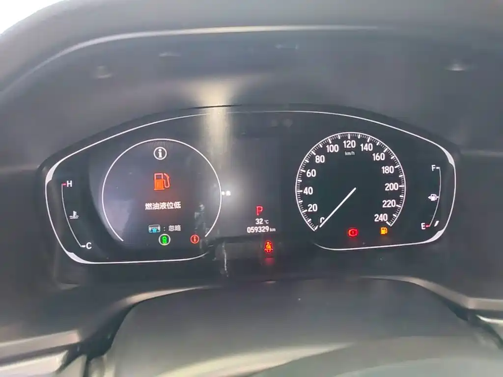 Honda Accord 2022 — фото 12
