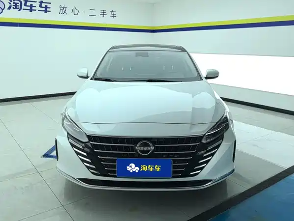 Nissan Teana 2024