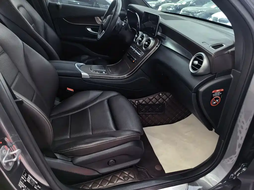 Mercedes-Benz GLC 2020 — фото 13