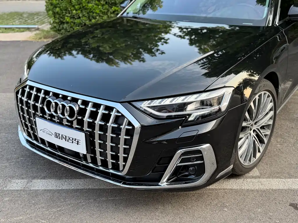 Audi A8 2024