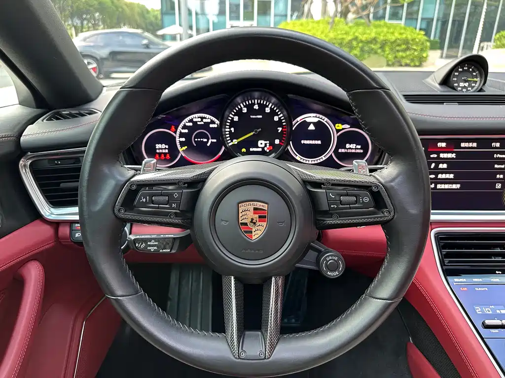 Porsche Panamera Hybrid 2024 — фото 11