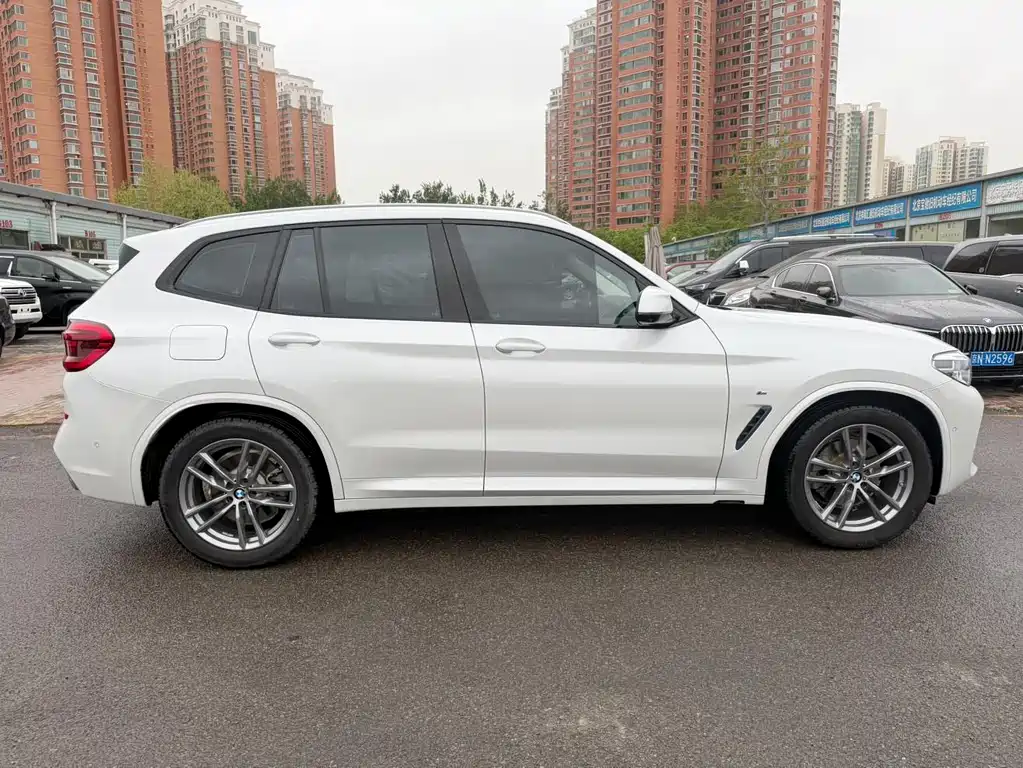 BMW X3 2019 — фото 18