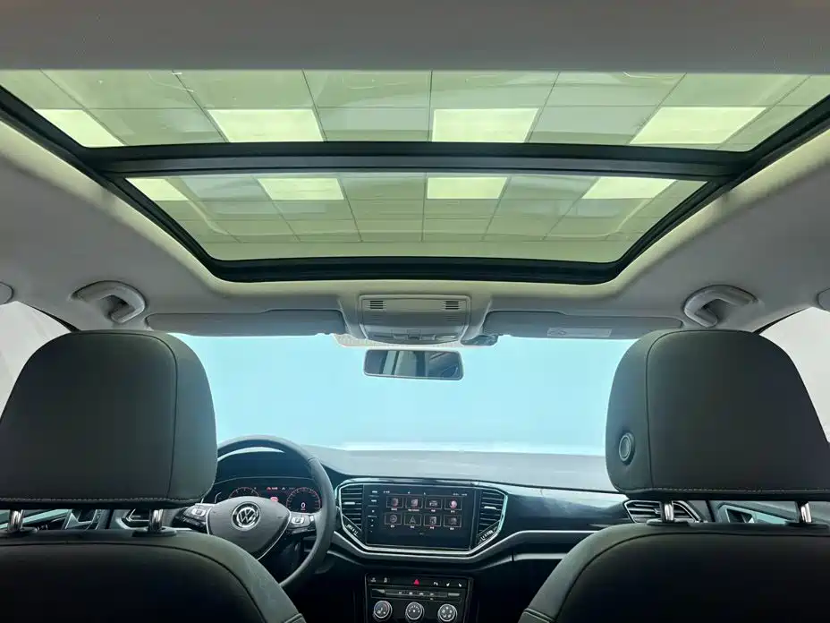 Volkswagen T-Roc 2022 — фото 17