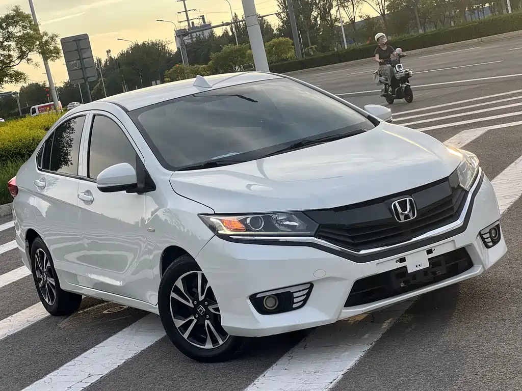 Honda Greiz 2017 — фото 12