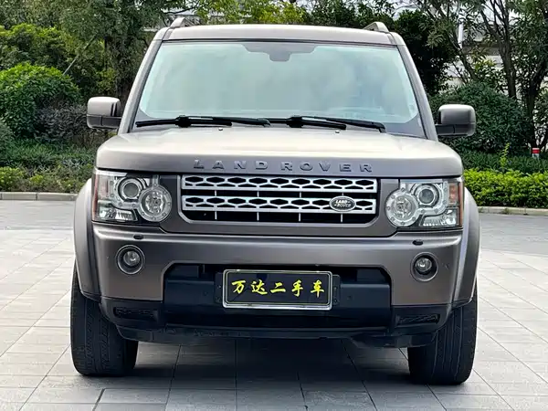 Land Rover Discovery 2012