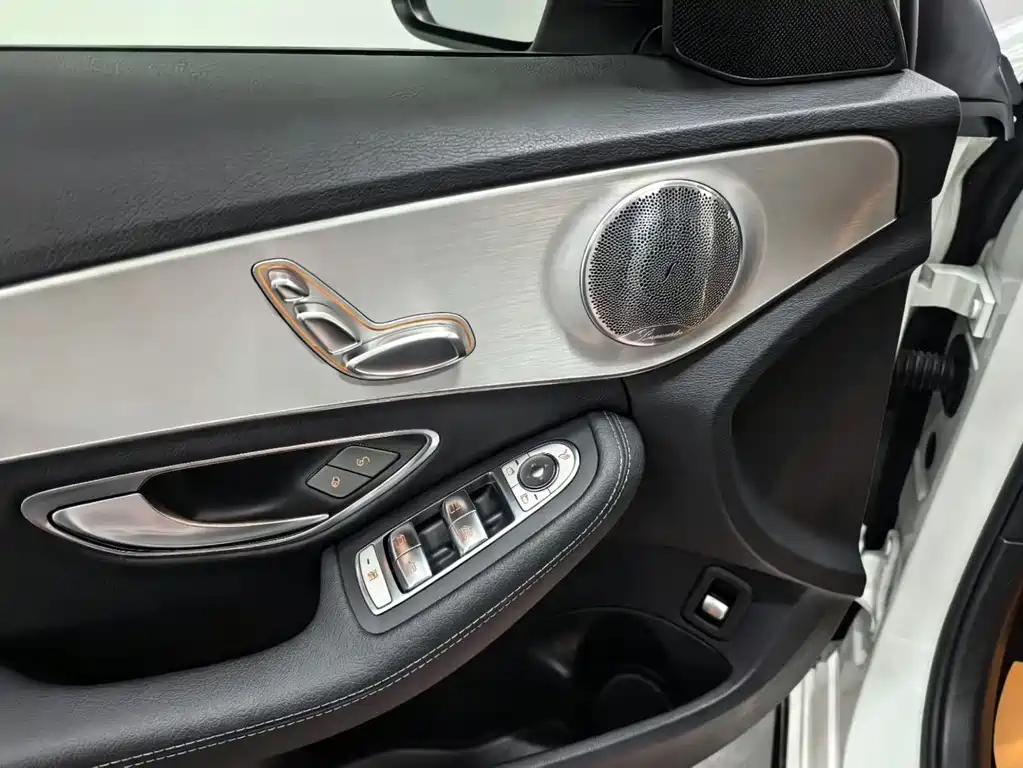 Mercedes-Benz C-Class 2020 — фото 8