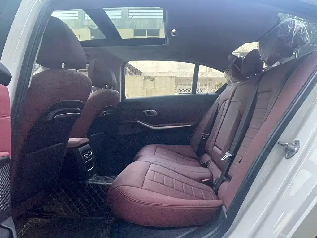 BMW 3 Series 2021
