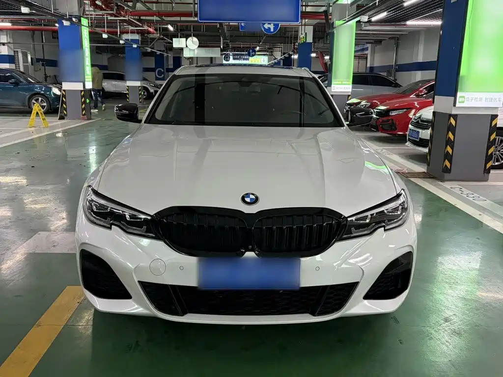 BMW 3 Series 2021 — фото 12