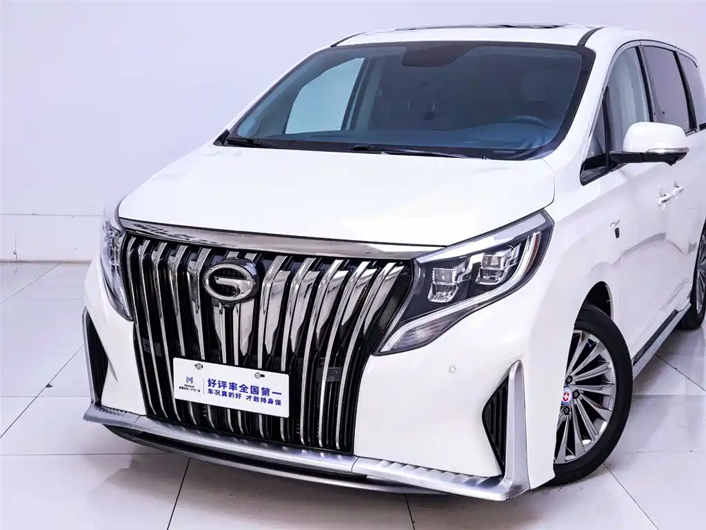 GAC Motor Trumpchi M8 2022 — фото 3