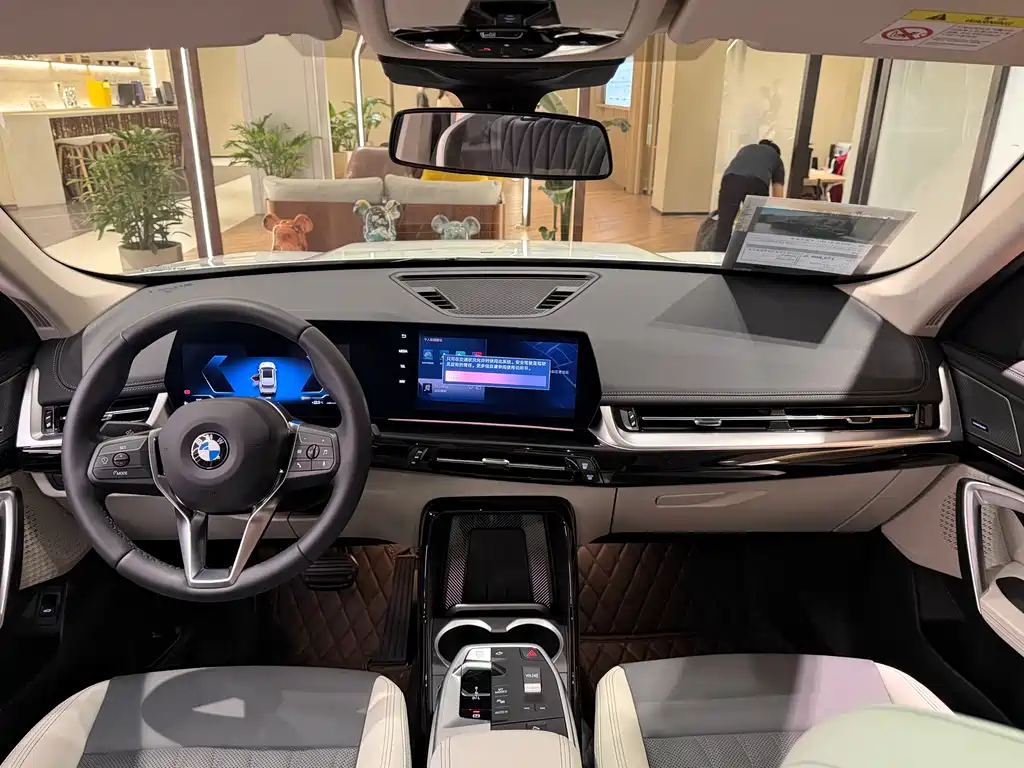 BMW X1 2025 — фото 10