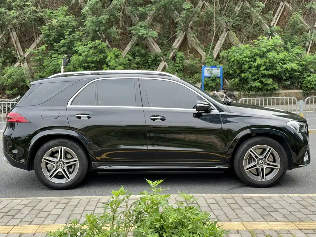 Mercedes-Benz GLE 2024 — фото 4
