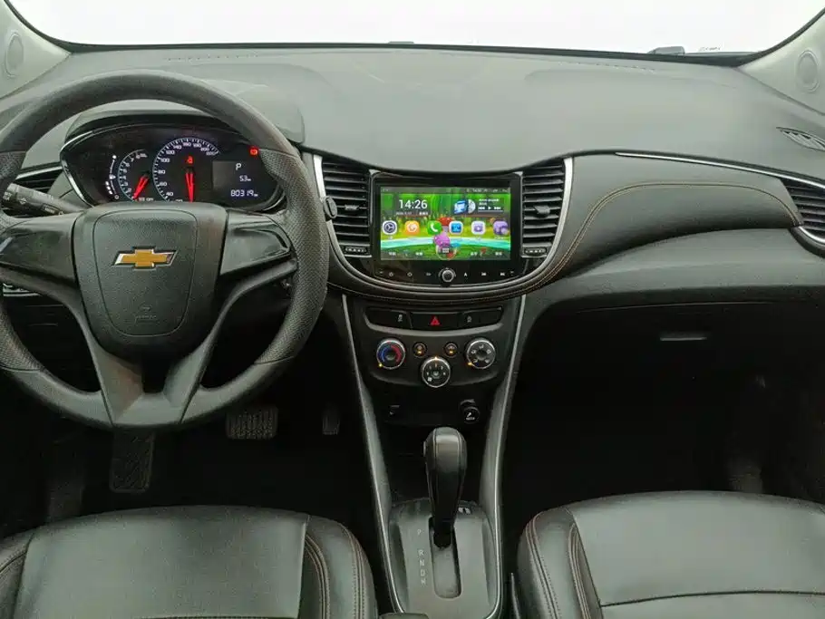 Chevrolet Trax 2017 — фото 12