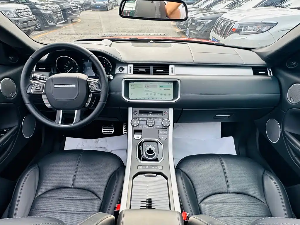 Land Rover Evoque 2019 — фото 18