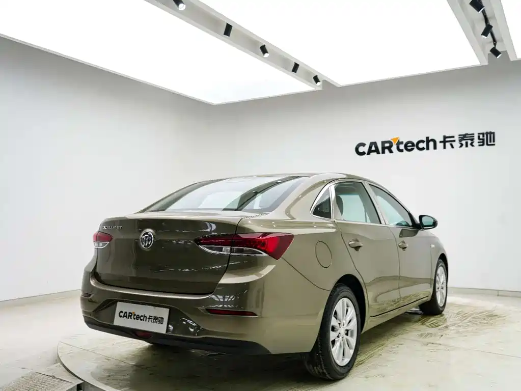Buick Excelle 2021 — фото 18