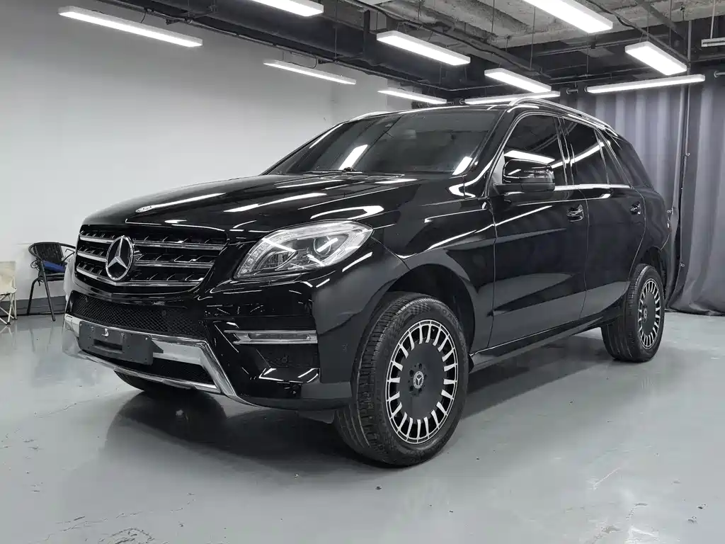 Mercedes-Benz M-Class 2015