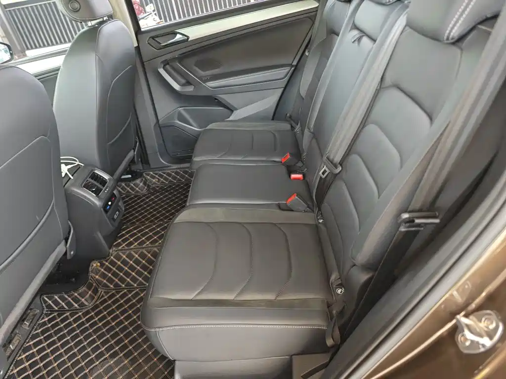 Volkswagen Tiguan L 2019 — фото 13