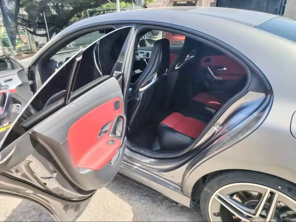 Mercedes-Benz CLA AMG 2023 — фото 3