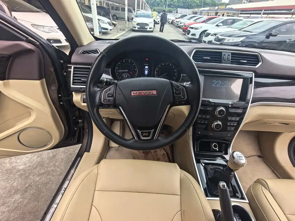 Haval H2 2015 — фото 7