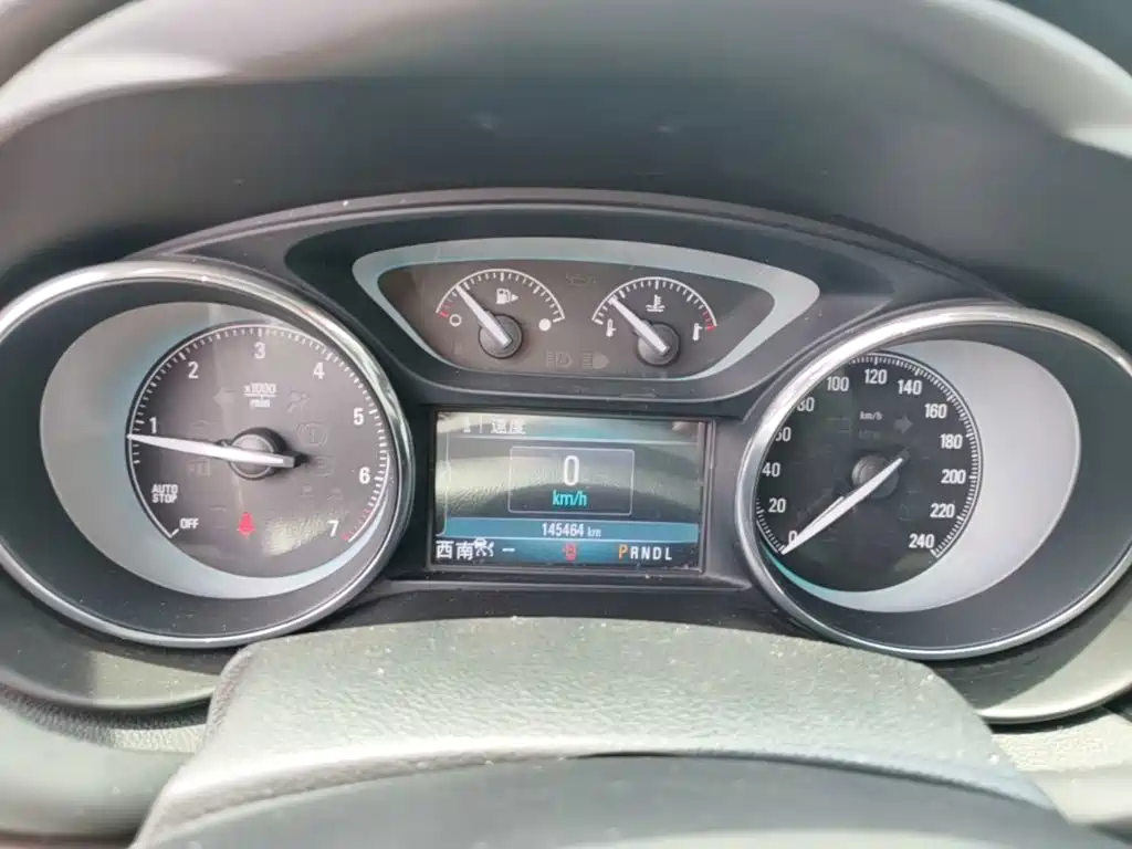 Buick Envision Plus 2015 — фото 12