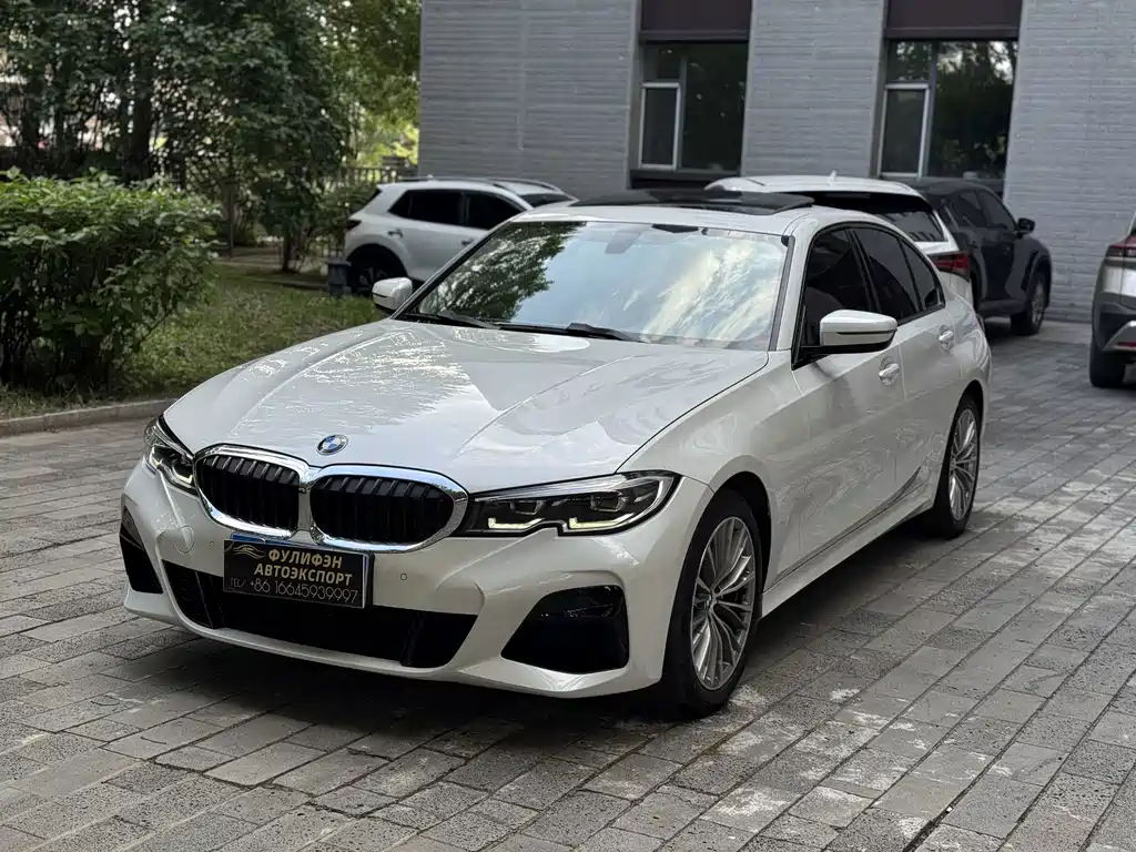 BMW 3 Series 2022