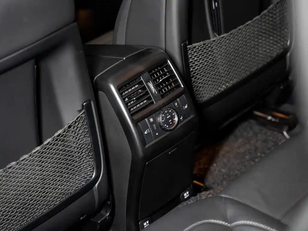 Mercedes-Benz GLS 2018 — фото 23