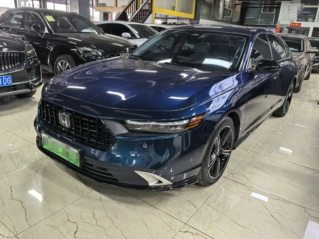 Honda Accord New Energy 2023 — фото 1
