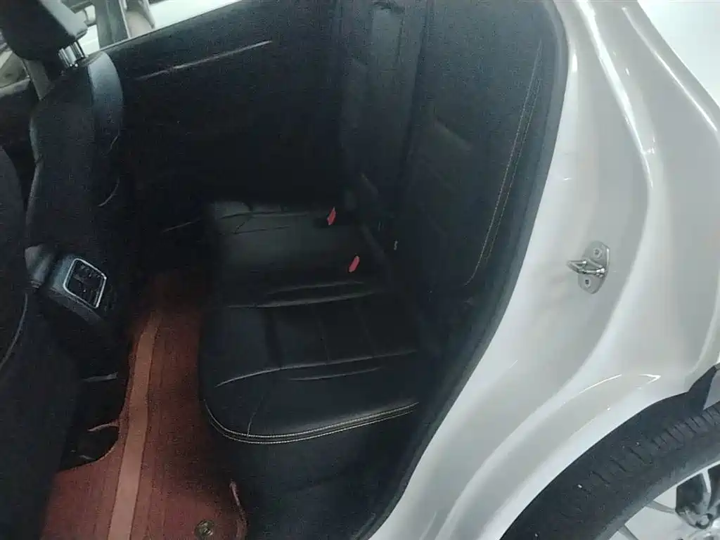Haval F7x 2020 — фото 17
