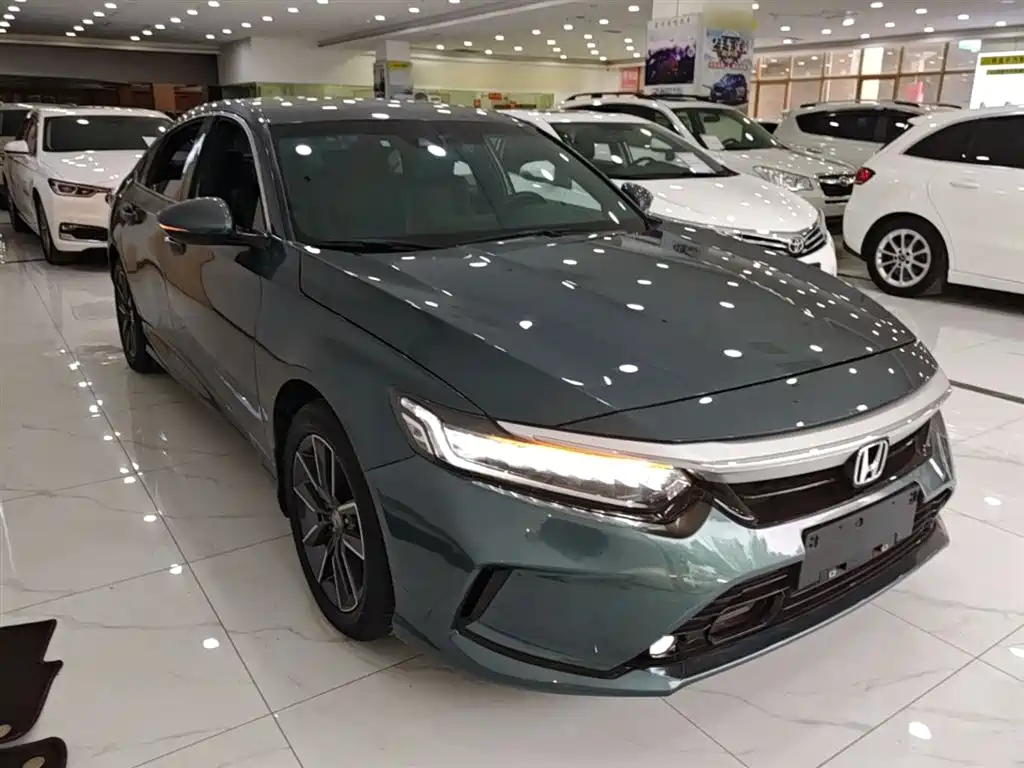 Honda Inspire 2022 — фото 22