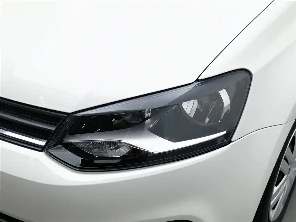 Volkswagen Polo 2018 — фото 7