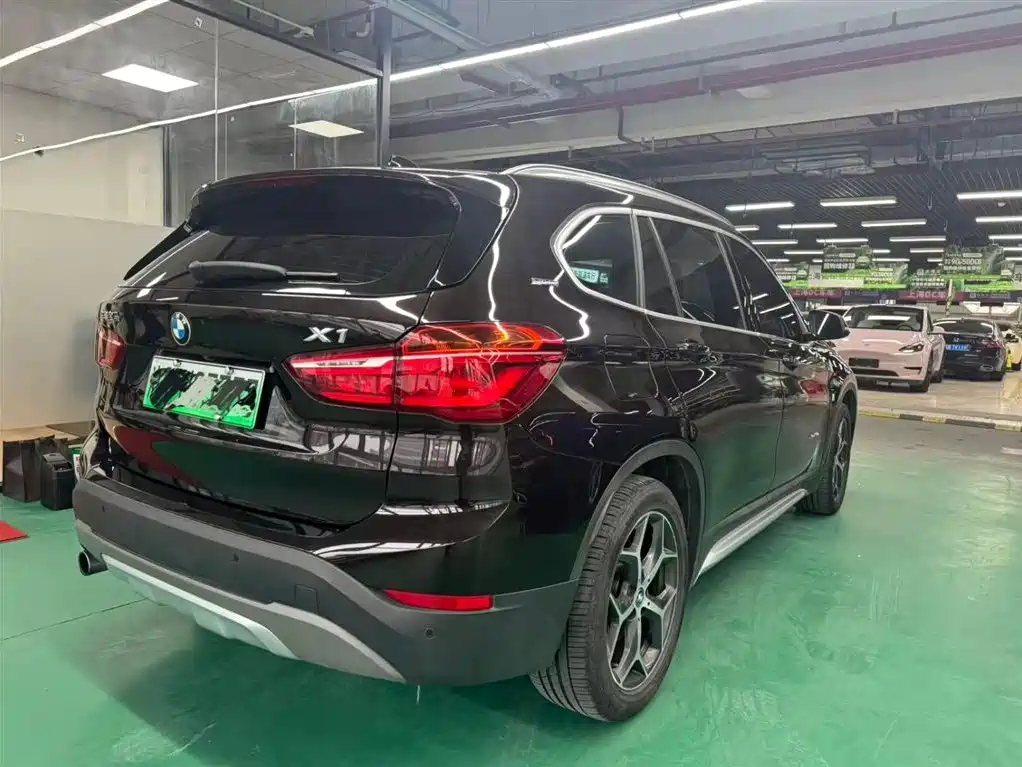 BMW X1 New Energy 2018 — фото 13