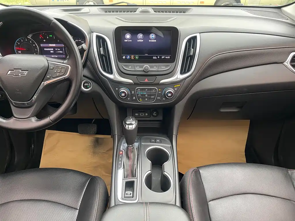 Chevrolet Equinox 2019 — фото 17