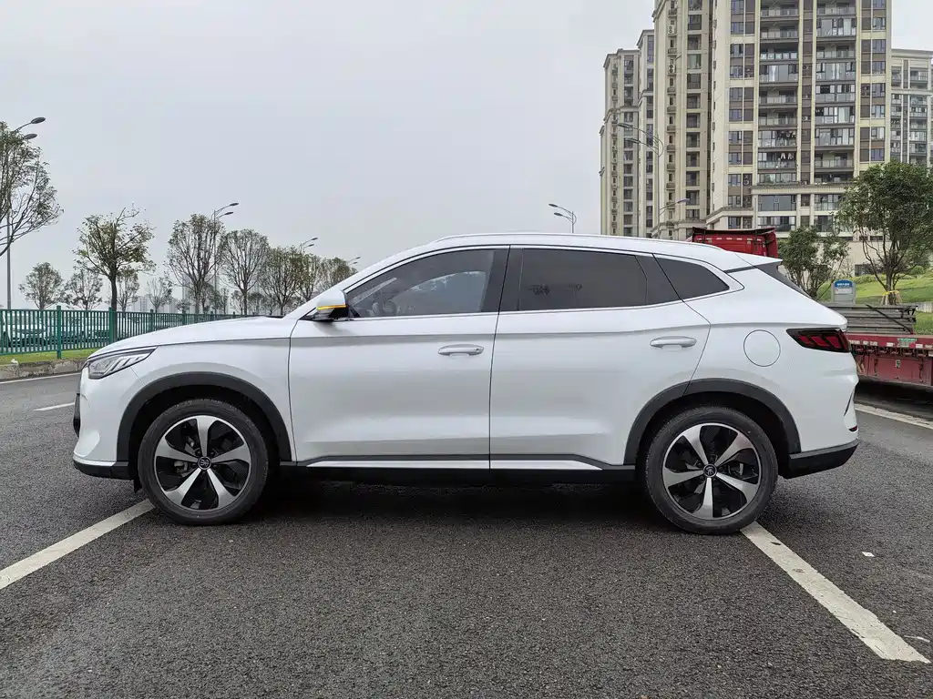 BYD PLUS New Energy 2021 — фото 7