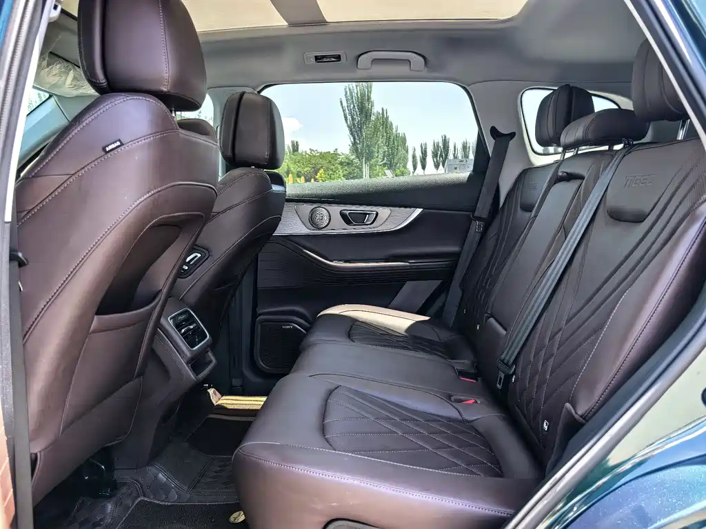 Chery Tiggo 8 PRO 2022 — фото 10