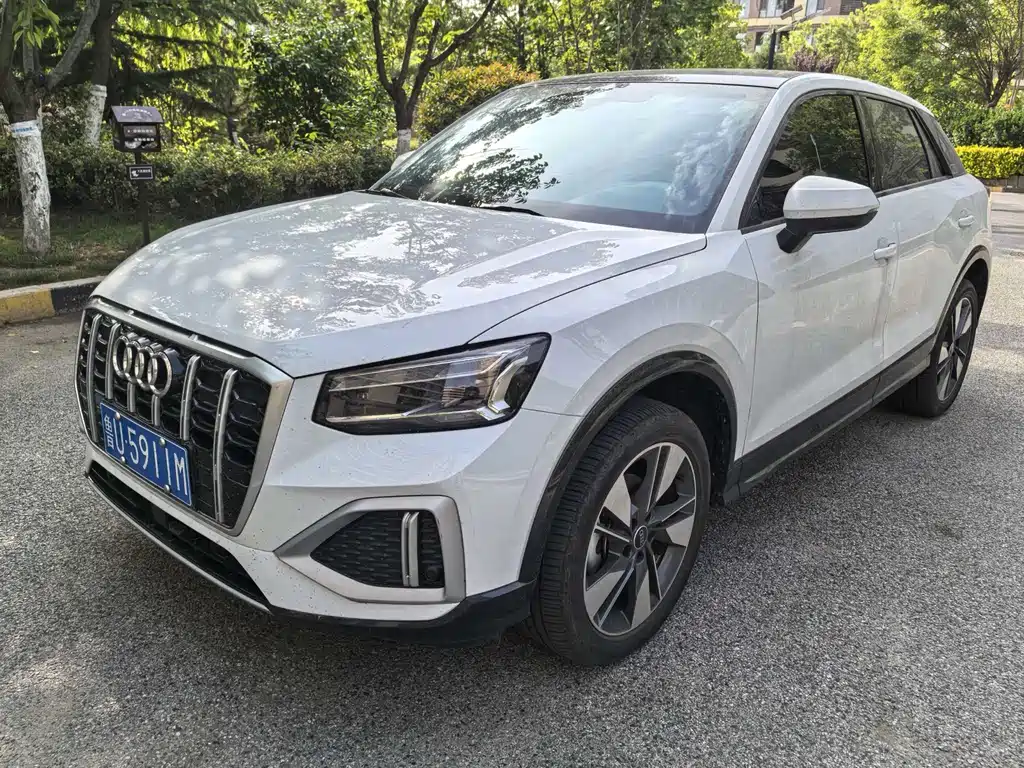 Audi Q2L 2022