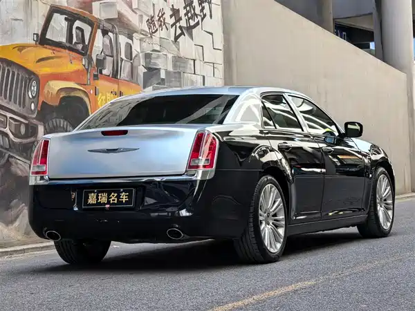 Chrysler 300C 2013
