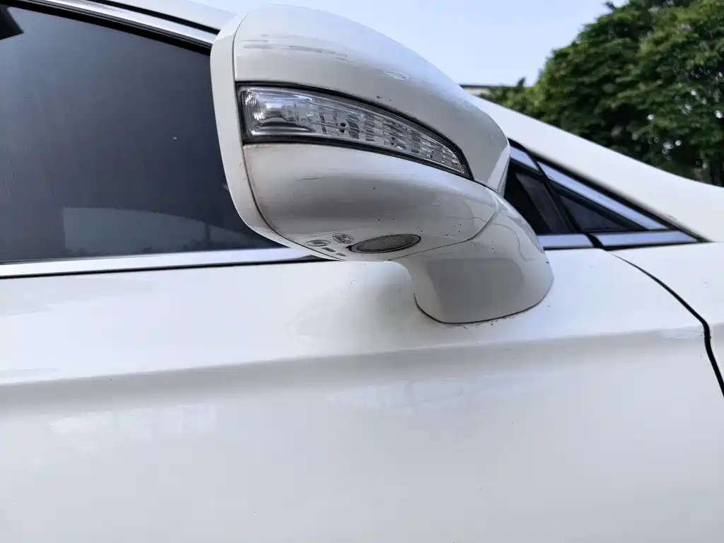 Ford Mondeo 2014 — фото 15