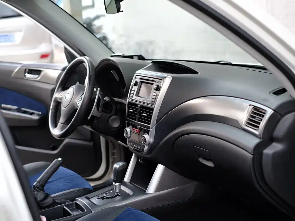 Subaru Forester 2012 — фото 40