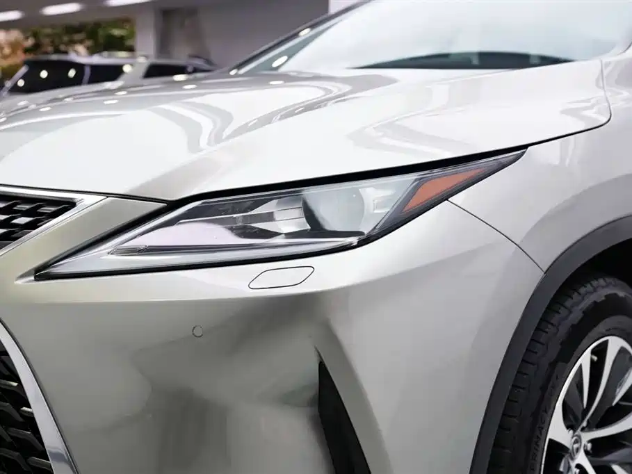 Lexus RX 2022 — фото 3