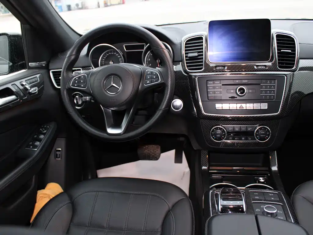 Mercedes-Benz GLS 2019 — фото 16
