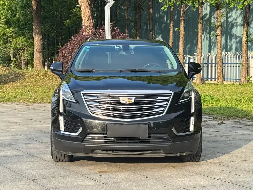 Cadillac XT5 2016 — фото 2