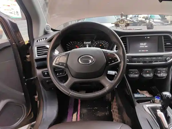 GAC Trumpchi GS4 2017