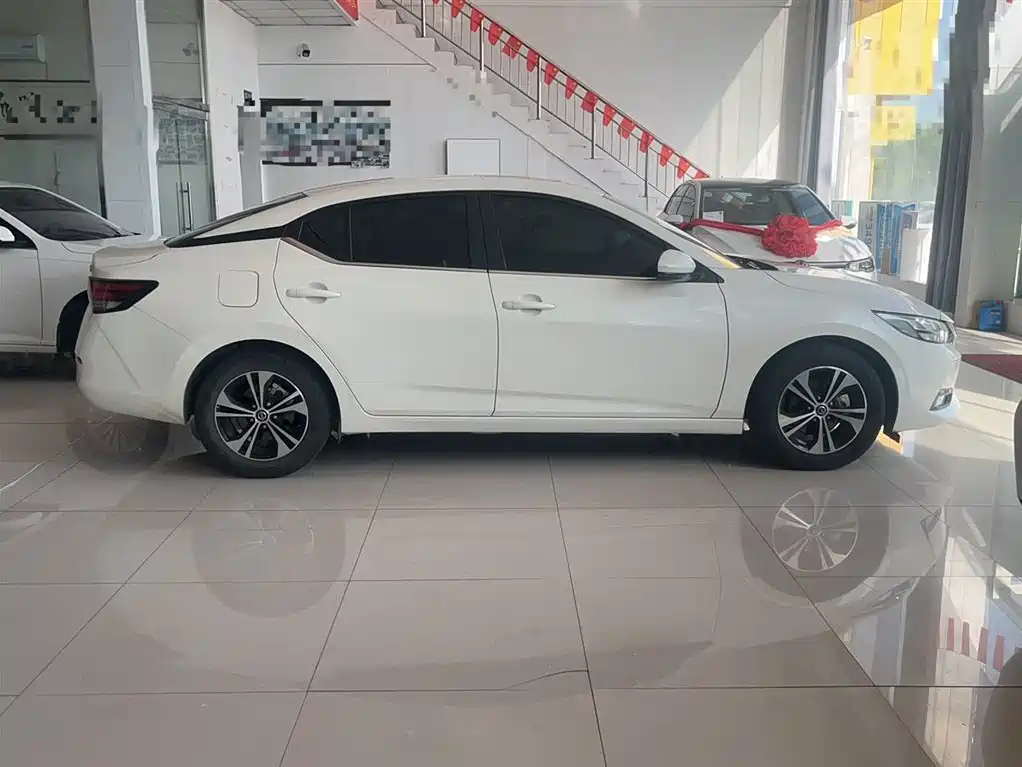 Nissan Sylphy 2022 — фото 11