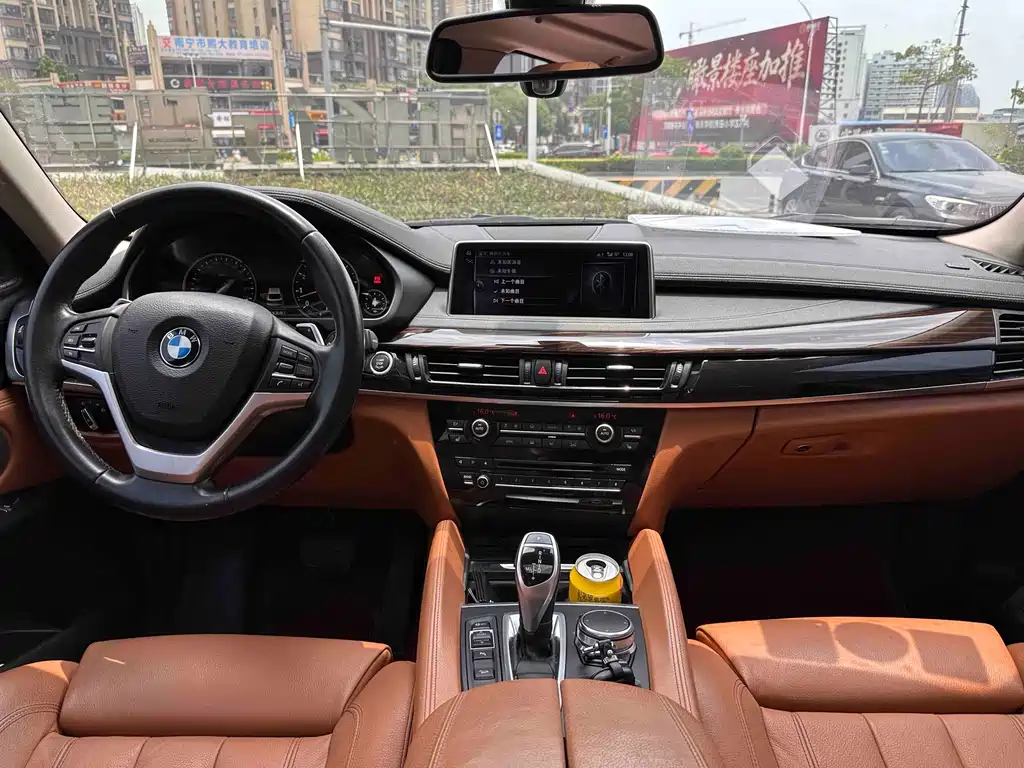 BMW X6 2017 — фото 11