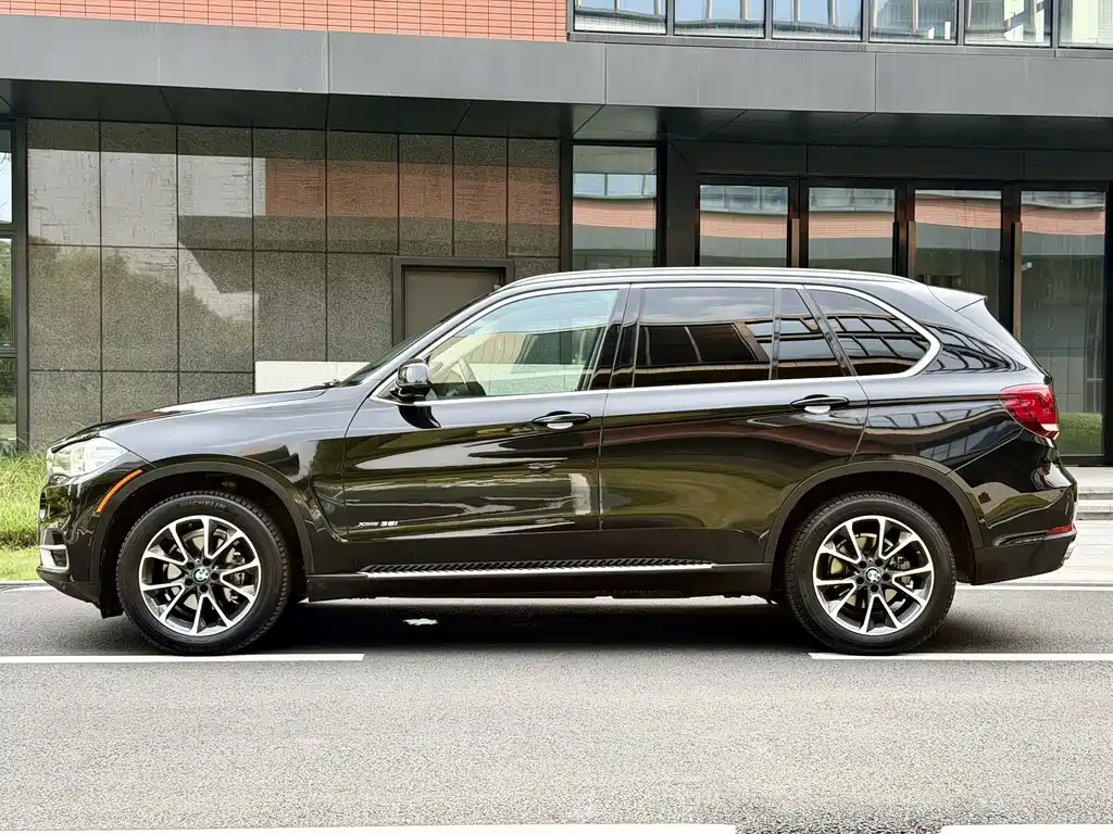 BMW X5 2014 — фото 21