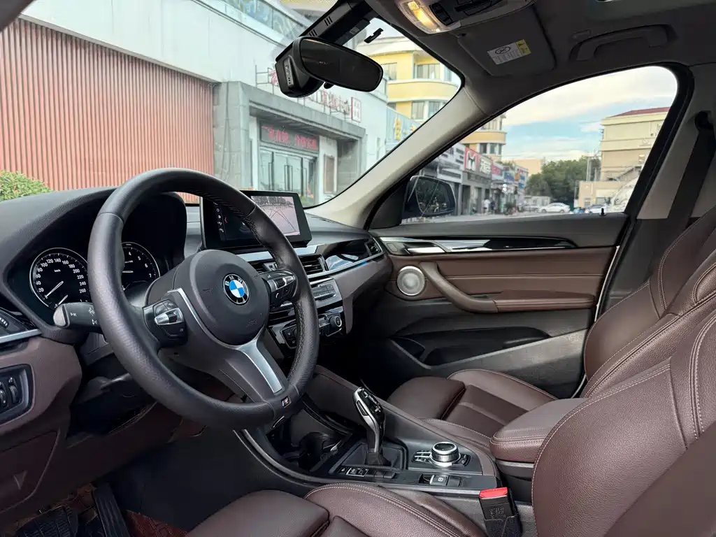BMW X1 2021 — фото 18